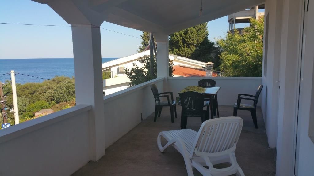 Апартаменты Apartmani Radulović Dobre Vode Добра-Вода-4