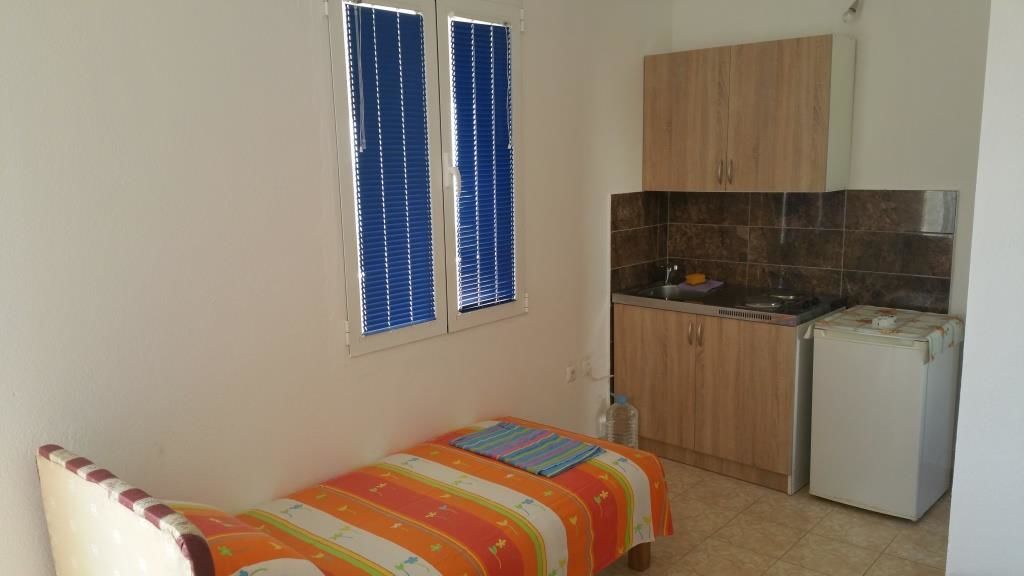 Апартаменты Apartmani Radulović Dobre Vode Добра-Вода-8