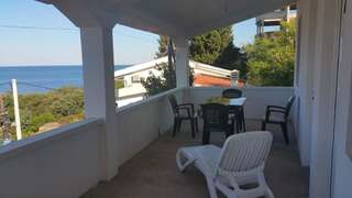 Апартаменты Apartmani Radulović Dobre Vode Добра-Вода Апартаменты-студио-1