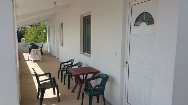 Апартаменты Apartmani Radulović Dobre Vode Добра-Вода-9